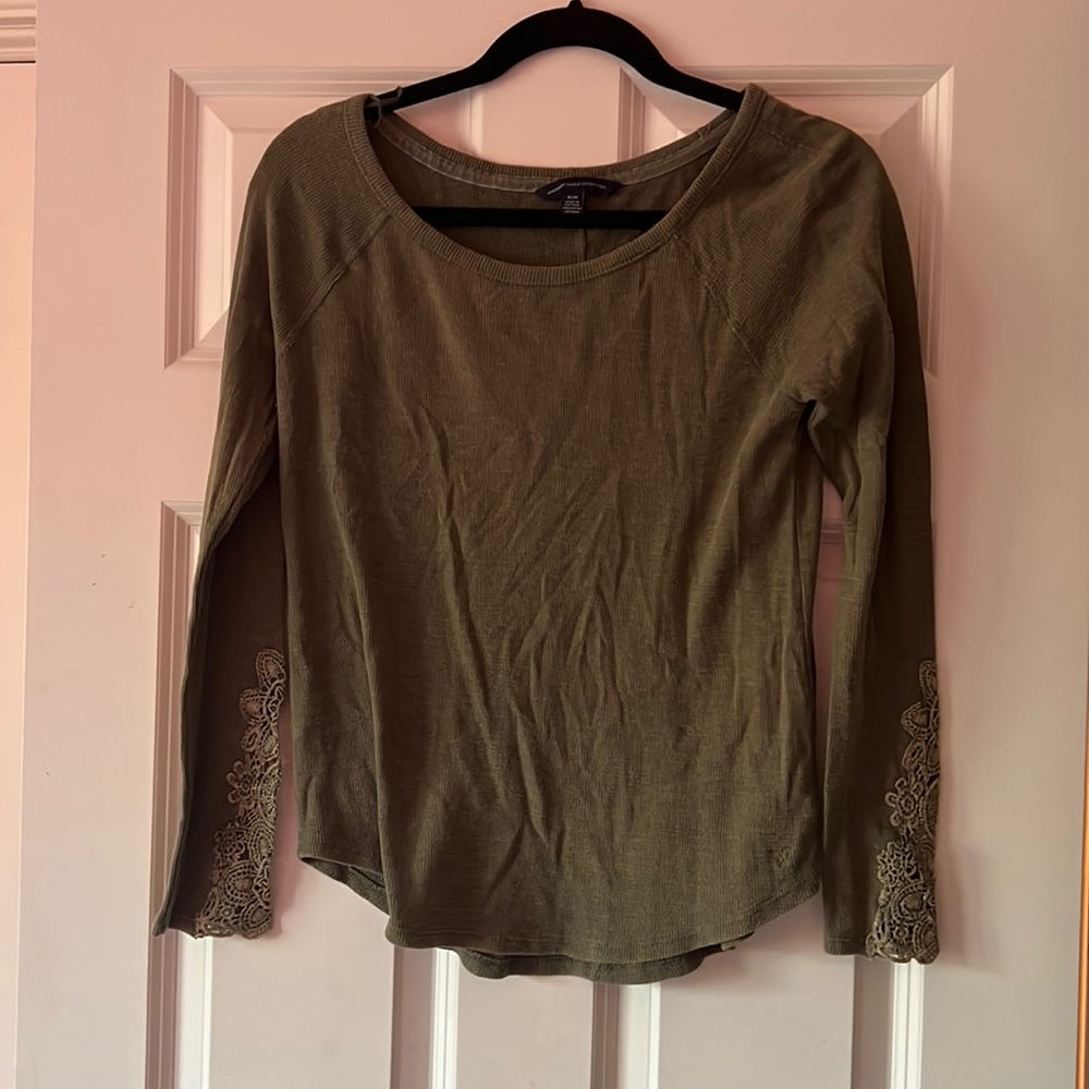 American Eagle Shirt
